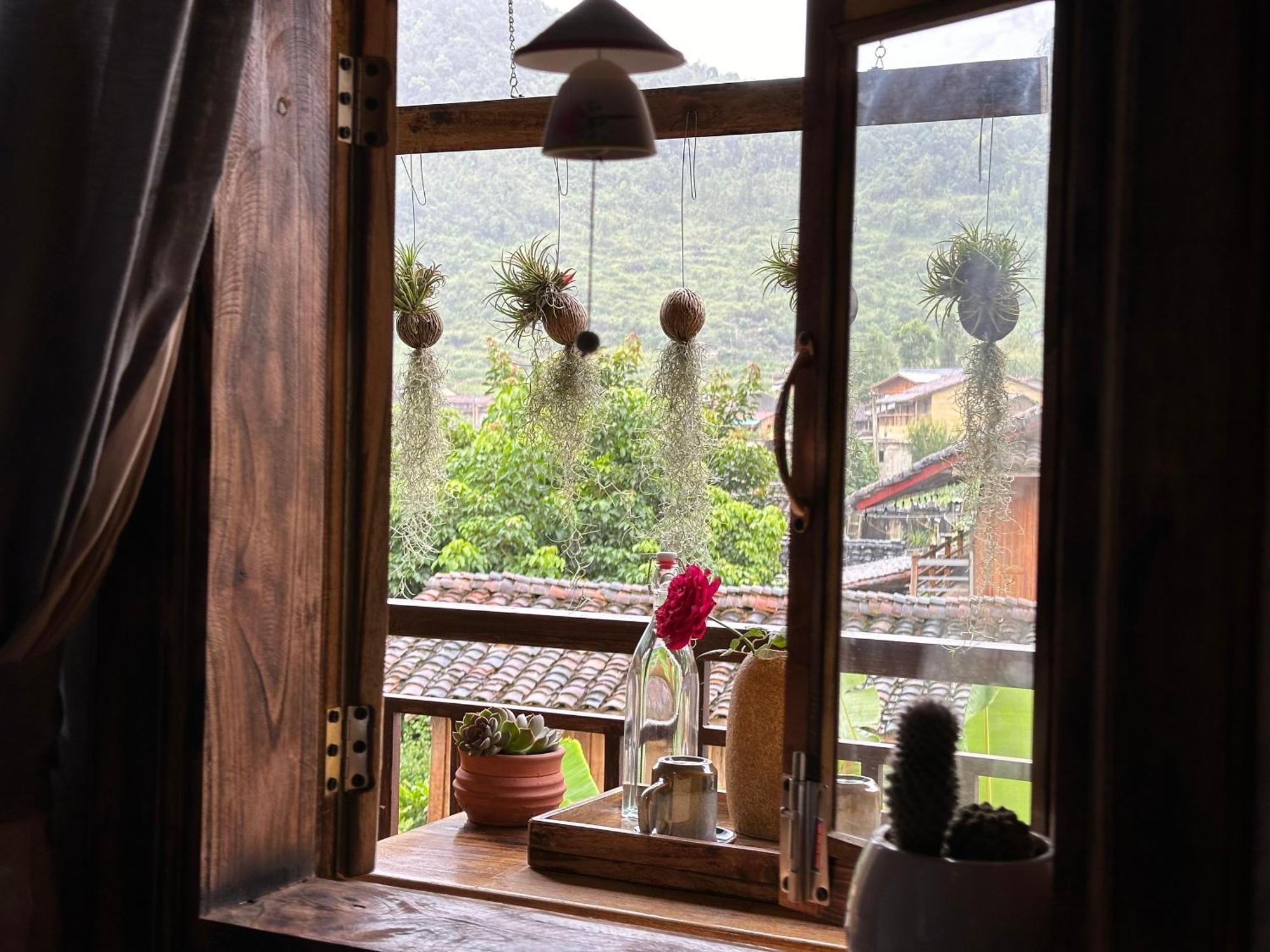 Khoi Homestay And Restaurant Loung Co Exterior foto